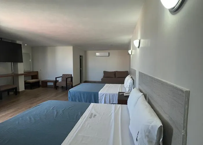 Family Hotel: Hotel Universo